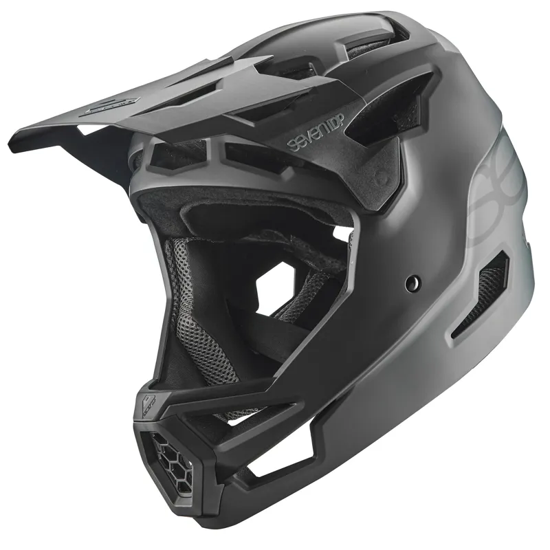 7idp Project 23 ABS Full Face Mountain Bike Helmet - Black 8 7idp Project 23 ABS Full Face Mountain Bike Helmet - Black - Image 6