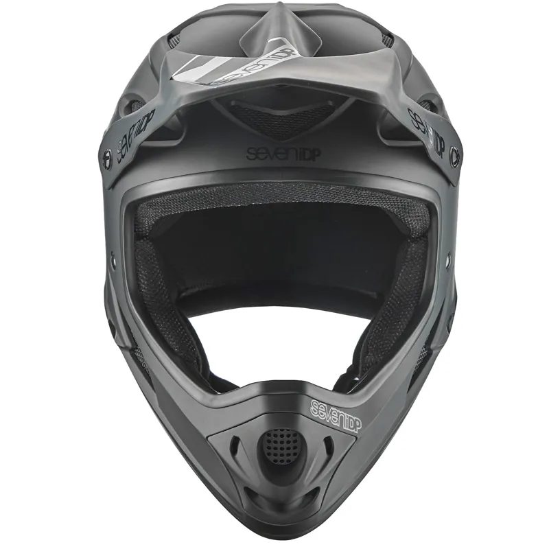 7idp M1 Full Face Mountain Bike Helmet - Matt Black/Gloss Black 3 7idp M1 Full Face Mountain Bike Helmet - Matt Black/Gloss Black