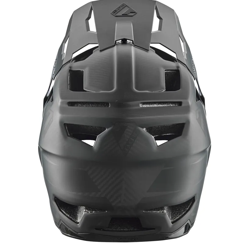 7idp Project 23 Carbon Full Face Helmet - Black/Raw Carbon 8 7idp Project 23 Carbon Full Face Helmet - Black/Raw Carbon - Image 6