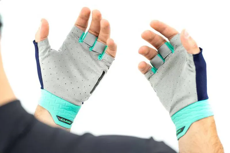 Cube Performance Short Finger Gloves - Blue/Mint 7 Cube Performance Short Finger Gloves - Blue/Mint - Image 5