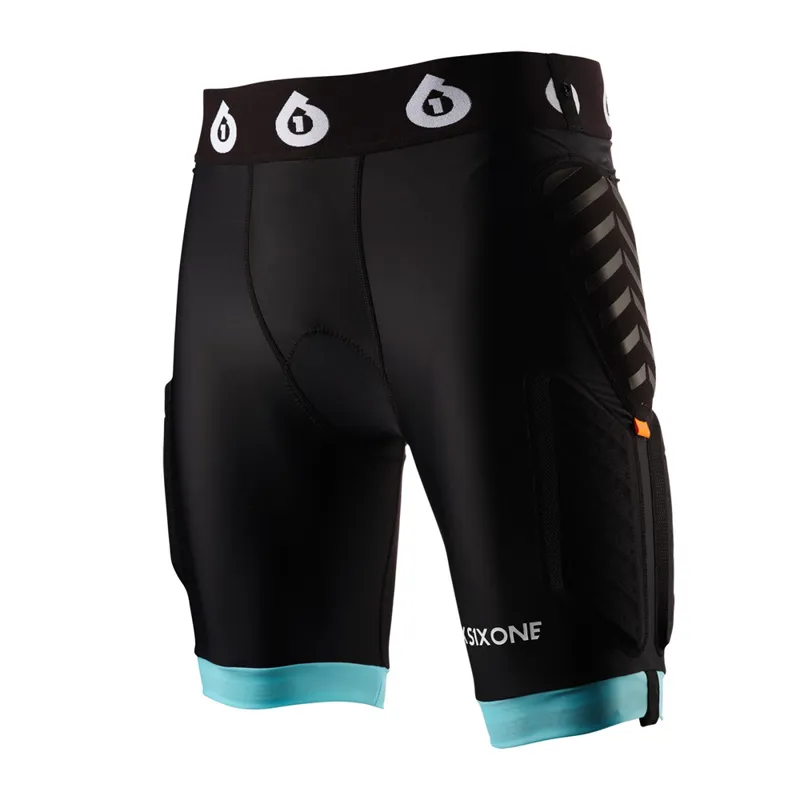 SixSixOne Evo Compression Women's Shorts - Black 4 SixSixOne Evo Compression Women's Shorts - Black - Image 2