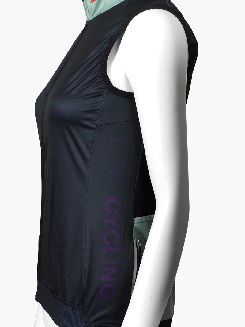 XLC JE-W07 Race Womens Gillet - Blue/Green/Lilac 5 XLC JE-W07 Race Womens Gillet - Blue/Green/Lilac - Image 3