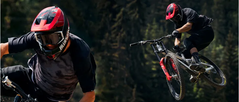 Bluegrass Legit Carbon MIPS Full Face MTB Helmet - Red Metallic 4 Bluegrass Legit Carbon MIPS Full Face MTB Helmet - Red Metallic - Image 2