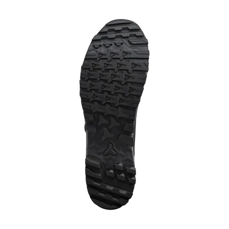 Shimano ET700 Men's Flat EBike Shoes - Black 4 Shimano ET700 Men's Flat EBike Shoes - Black - Image 2