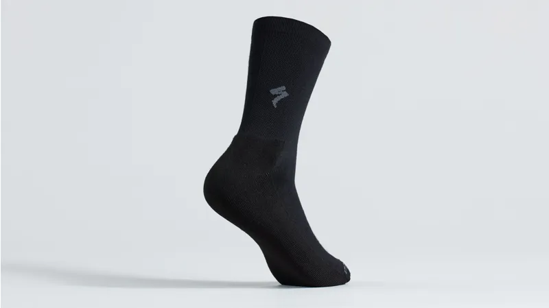 Specialized Primaloft Men's Lightweight Tall Socks - Black 5 Specialized Primaloft Men's Lightweight Tall Socks - Black - Image 3