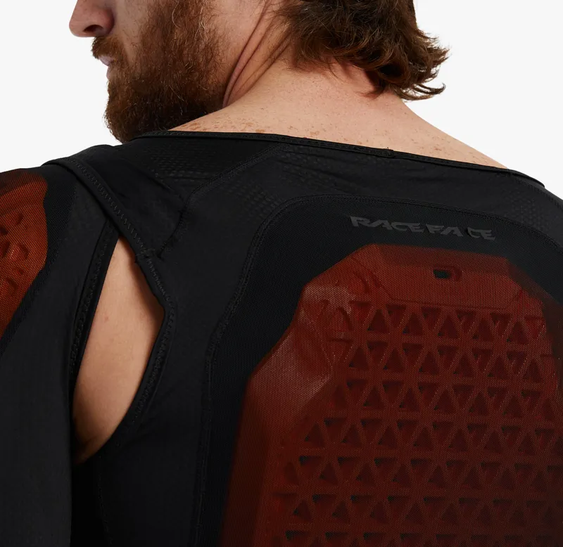 Race Face Ruxton Core Body Armour - Black 5 Race Face Ruxton Core Body Armour - Black - Image 3