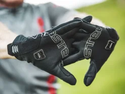 Castelli Unlimited Long Finger Gloves - Black 12 Castelli Unlimited Long Finger Gloves - Black -CycloPro Shop 4520034 20p 2