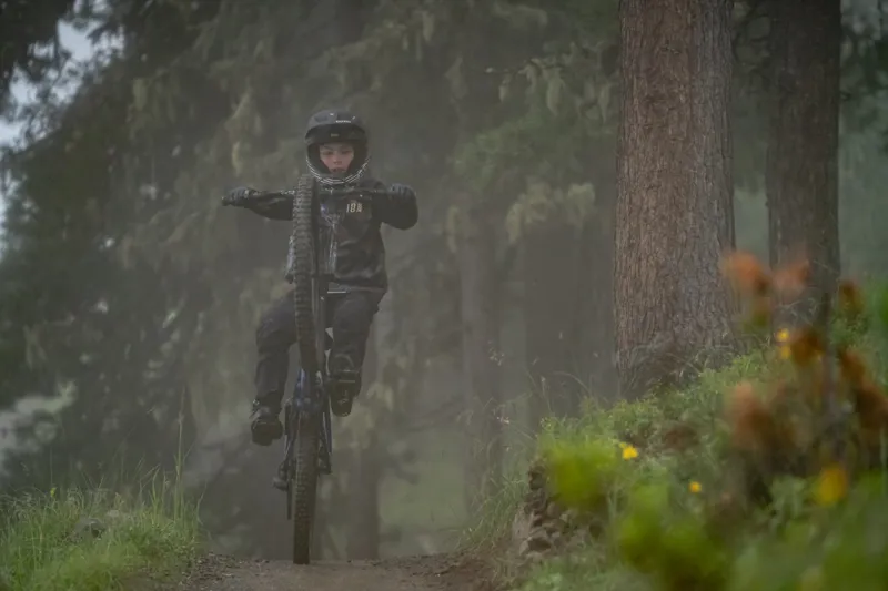 ION Scrub Amp BAT Youth Pants - Black 3 ION Scrub Amp BAT Youth Pants - Black