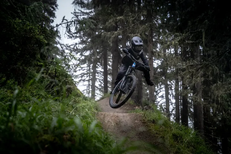 ION Scrub Amp BAT Youth Pants - Black 9 ION Scrub Amp BAT Youth Pants - Black - Image 7