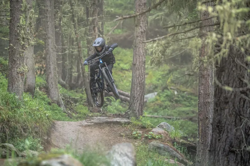 ION Scrub Amp BAT Youth Pants - Black 4 ION Scrub Amp BAT Youth Pants - Black - Image 2