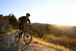 Giant Path Mips MTB Helmet - 53- 61cm - Matte Green -CycloPro Shop 5 517