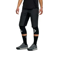 Race Face Traverse MTB Baggy Men's Shorts - Black -CycloPro Shop 5 851