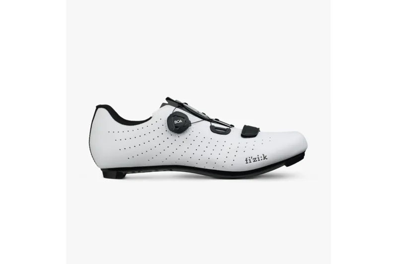 Fizik R5 Tempo Overcurve Road Shoe - White/Black 8 Fizik R5 Tempo Overcurve Road Shoe - White/Black - Image 6