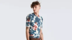 Specialized ADV Garment Washed Men's Short Sleeve Jersey - White Mountains -CycloPro Shop 64022 322 APP ADV GARMENT WASH JERSEY SS MEN WHTMTN M FRONT 3 4