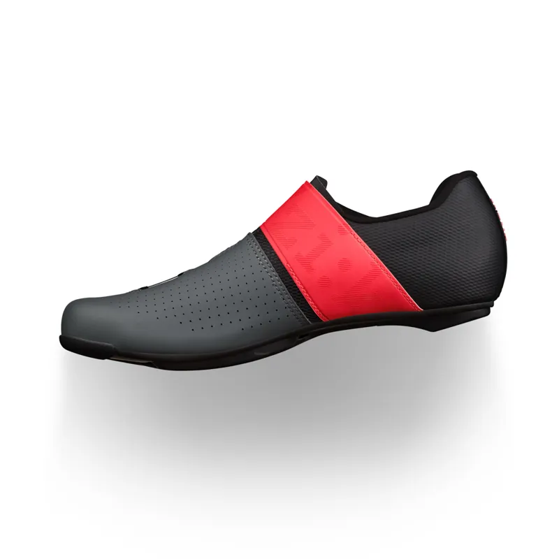 Fizik Vento Infinito Carbon 2 Road Shoes - Grey/Coral 4 Fizik Vento Infinito Carbon 2 Road Shoes - Grey/Coral - Image 2