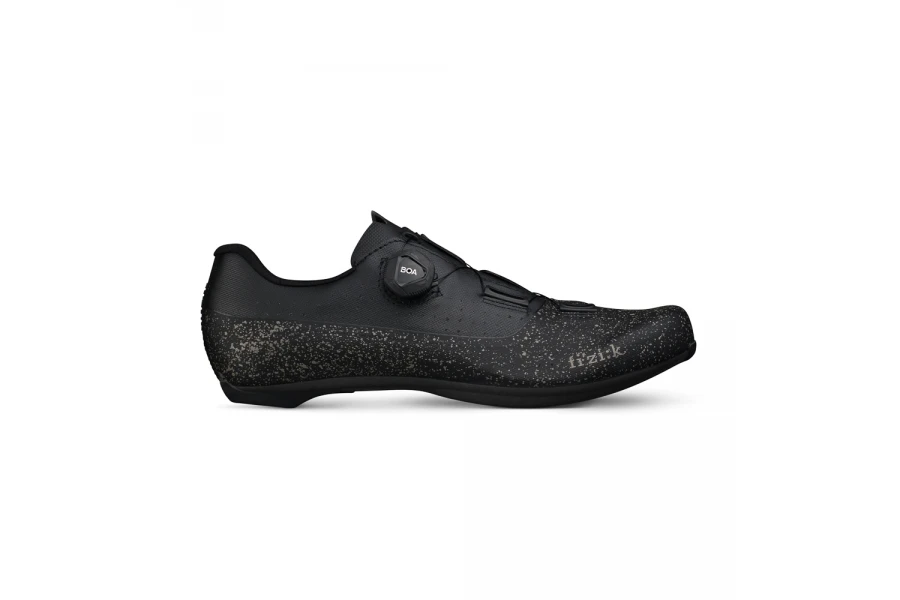 Fizik R4 Tempo Overcurve Wide Road Shoes - White/Black 11 Fizik R4 Tempo Overcurve Wide Road Shoes - White/Black - Image 9