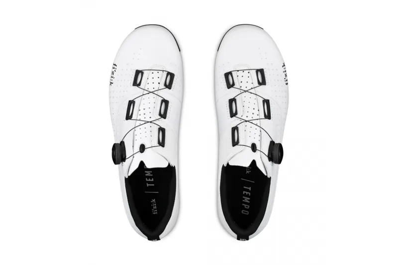 Fizik R4 Tempo Overcurve Wide Road Shoes - White/Black 13 Fizik R4 Tempo Overcurve Wide Road Shoes - White/Black - Image 11