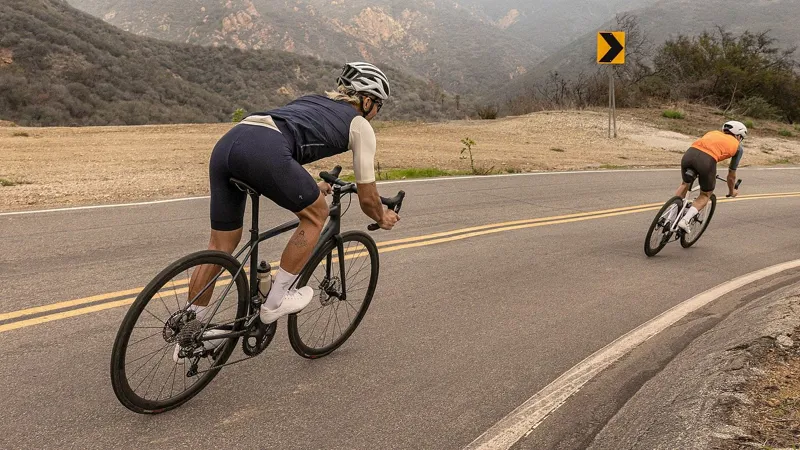 Specialized Prime Men's Bib Shorts - Black 6 Specialized Prime Men's Bib Shorts - Black - Image 4