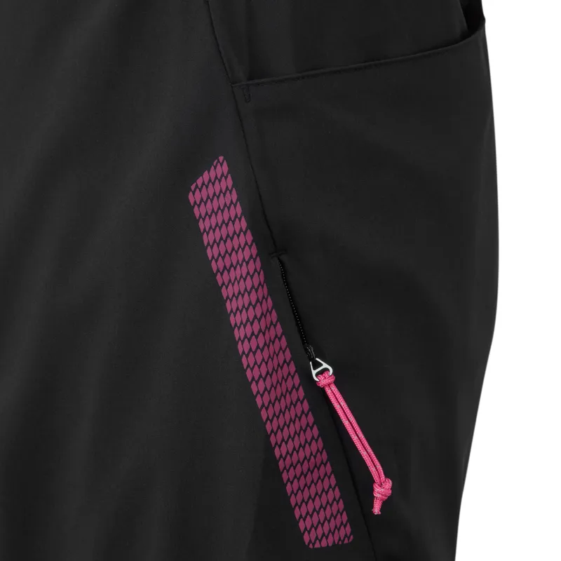Altura Nightvision Lightweight Women's Baggy Shorts - Black 3 Altura Nightvision Lightweight Women's Baggy Shorts - Black