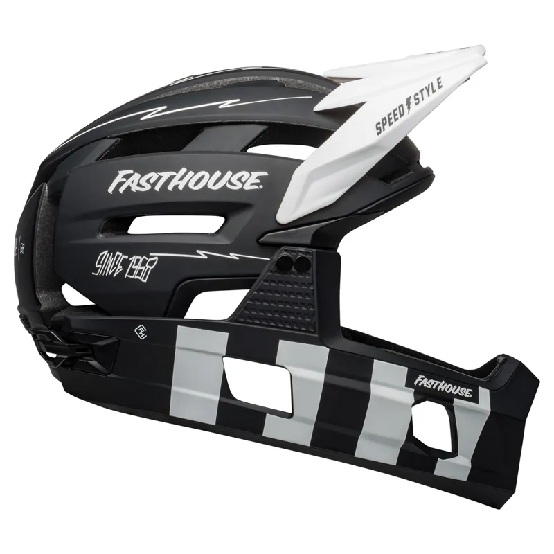 Bell Super Air R Mips Full Face Helmet - Fasthouse Black/White 9 Bell Super Air R Mips Full Face Helmet - Fasthouse Black/White - Image 7