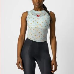 Castelli Pro Mesh 3 Women's Sleeveless Base Layer - Blush 8 Castelli Pro Mesh 3 Women's Sleeveless Base Layer - Blush -CycloPro Shop CS220684981 1