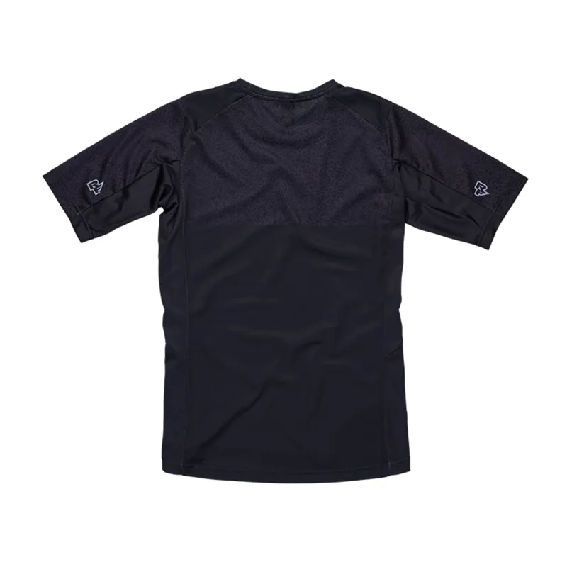 Race Face Indy Short Sleeve Women's MTB Jersey - Charcoal 4 Race Face Indy Short Sleeve Women's MTB Jersey - Charcoal - Image 2