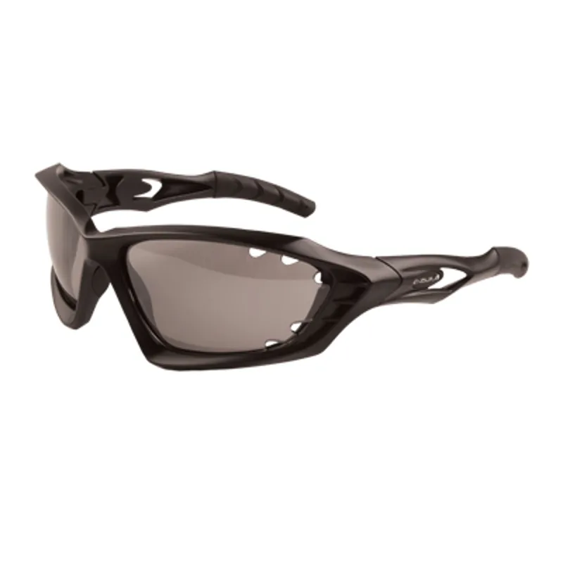 Endura Mullet Cycling Sunglasses - Matt Black 3 Endura Mullet Cycling Sunglasses - Matt Black