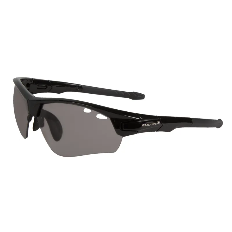 Endura Char Cycling Sunglasses - 2 Sets Of Lenses - White 4 Endura Char Cycling Sunglasses - 2 Sets Of Lenses - White - Image 2