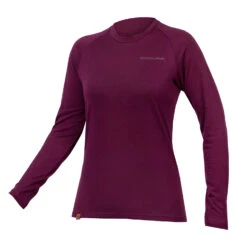 Endura BaaBaa Blend Women's Long Sleeve Baselayer - Black -CycloPro Shop E6165AU lg