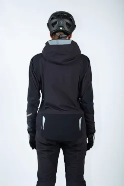 Endura MT500 Waterproof Women's Jacket - Black 16 Endura MT500 Waterproof Women's Jacket - Black -CycloPro Shop E9153BK 7