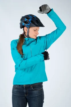 Endura Hummvee Waterproof Women's Hooded Jacket - Pacific Blue 24 Endura Hummvee Waterproof Women's Hooded Jacket - Pacific Blue -CycloPro Shop E9168BPP 3 4