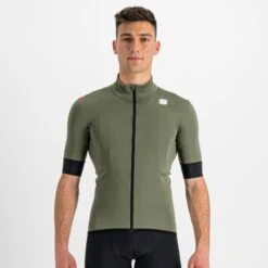 Sportful Fiandre Light NoRain Short Sleeve Men's Jacket - Dark Gold 9 Sportful Fiandre Light NoRain Short Sleeve Men's Jacket - Dark Gold -CycloPro Shop SF200223052 1