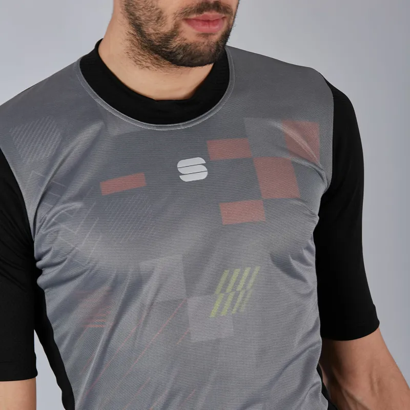 Sportful Fiandre Thermal Layer Short Sleeve Base Layer - Black 4 Sportful Fiandre Thermal Layer Short Sleeve Base Layer - Black - Image 2