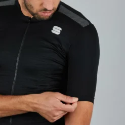 Sportful Supergiara Short Sleeve Jersey - Black -CycloPro Shop SF21023BLK 4