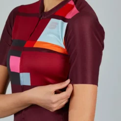 Sportful Idea Womens Short Sleeve Jersey - Red Wine 12 Sportful Idea Womens Short Sleeve Jersey - Red Wine -CycloPro Shop SF21082REDWine 4