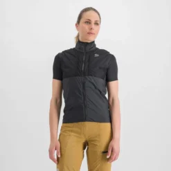 Sportful Giara Women's Layer Vest - Pompelmo 10 Sportful Giara Women's Layer Vest - Pompelmo -CycloPro Shop SF22504BLK1