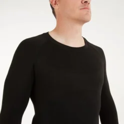 Madison Isoler Mesh Long Sleeve Men's Base Layer - Black 11 Madison Isoler Mesh Long Sleeve Men's Base Layer - Black -CycloPro Shop VARMCL21W41BLK 4