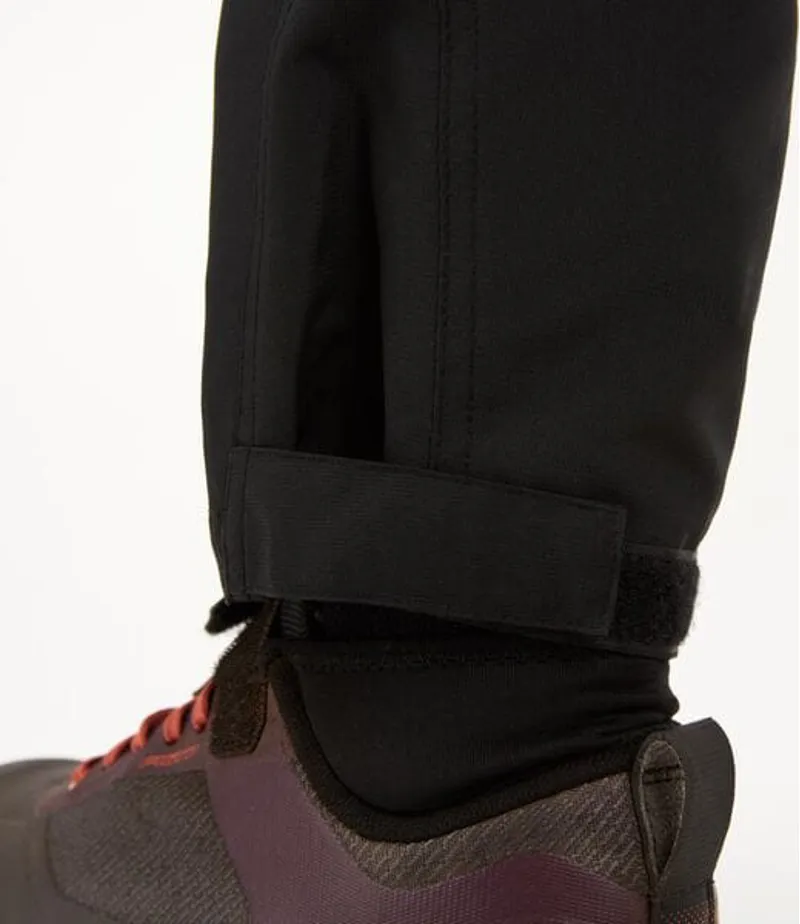 Madison Freewheel Trail Women's Trousers - Black 6 Madison Freewheel Trail Women's Trousers - Black - Image 4