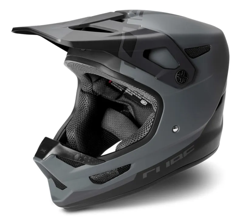 Cube Helmet Status X 100 Full Face Helmet - Black 3 Cube Helmet Status X 100 Full Face Helmet - Black