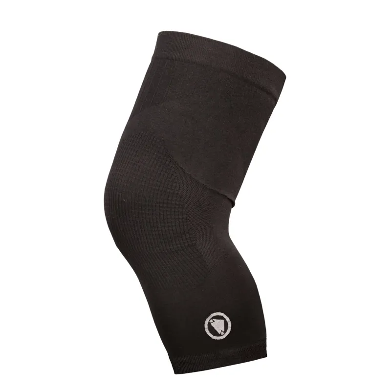 Endura Engineered Knee Warmer - Black 3 Endura Engineered Knee Warmer - Black