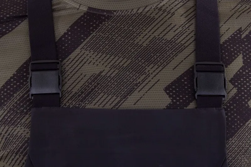 Madison DTE 3-Layer Men's Waterproof Bib Trousers - Black 6 Madison DTE 3-Layer Men's Waterproof Bib Trousers - Black - Image 4