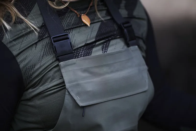 Madison DTE 3-Layer Men's Waterproof Bib Trousers - Black 17 Madison DTE 3-Layer Men's Waterproof Bib Trousers - Black - Image 15