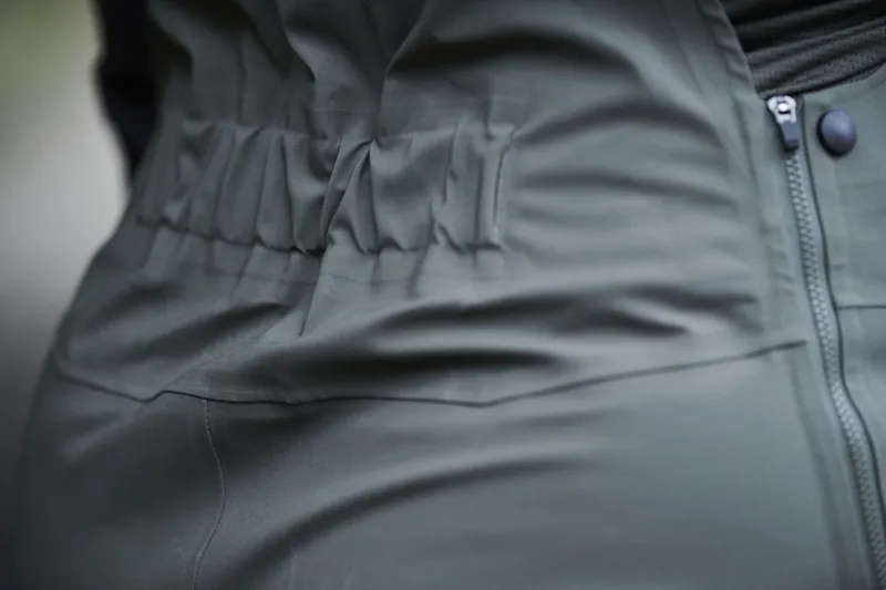 Madison DTE 3-Layer Men's Waterproof Bib Trousers - Midnight Green 9 Madison DTE 3-Layer Men's Waterproof Bib Trousers - Midnight Green - Image 7