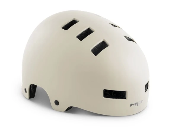 Met Zone BMX Helmet - Matt Black 6 Met Zone BMX Helmet - Matt Black - Image 4