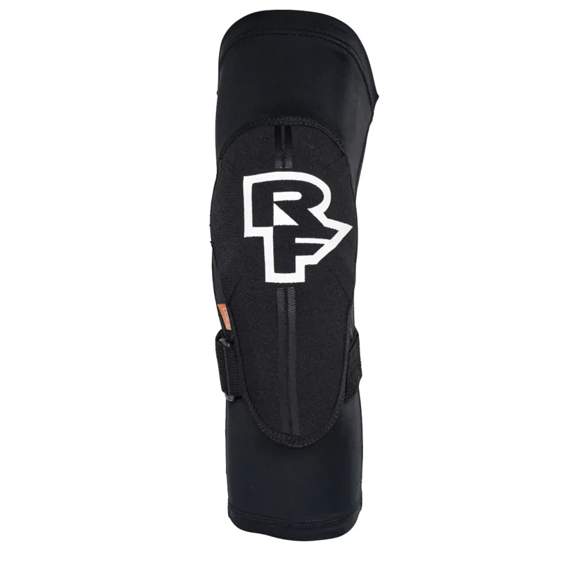 Race Face Indy Knee Guards - Stealth 4 Race Face Indy Knee Guards - Stealth - Image 2