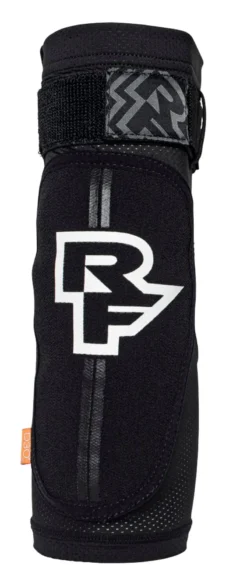 Race Face Indy Elbow Guards - Stealth 7 Race Face Indy Elbow Guards - Stealth -CycloPro Shop rfbb018001