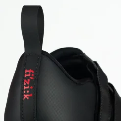 Fizik R4 Transiro Triathlon Shoes - Black/Red -CycloPro Shop transiro r4 powerstrap black red detail1